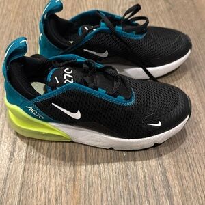 Nike Air 270 kids Size 1